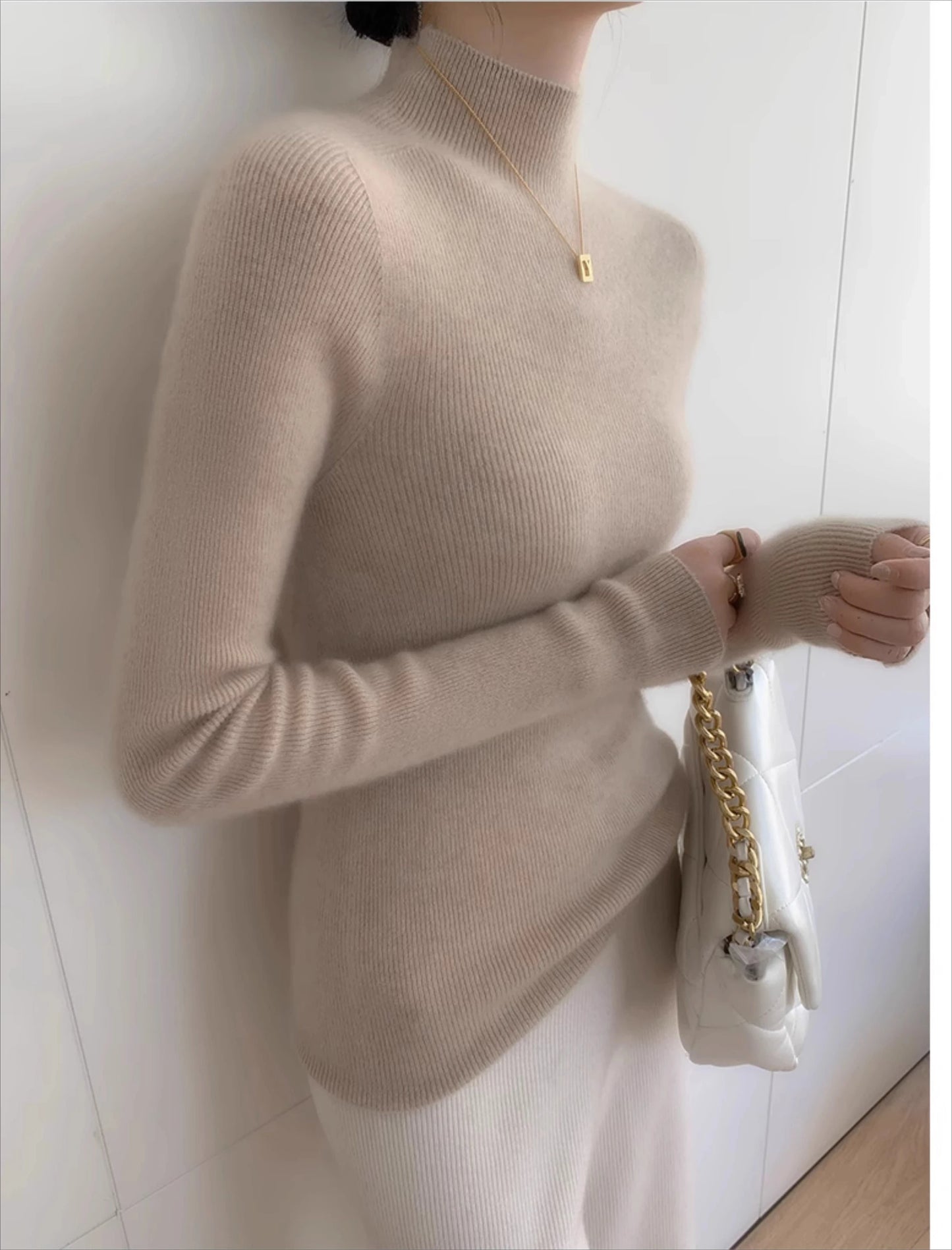 Women Fashion Tops Autumn Winter 2025 Turtleneck Sweater Women Knitted Pullovers Korean Style Simple Base Layer Knitted Sweater.