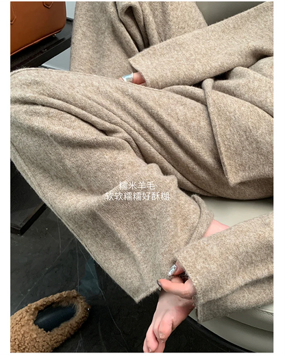 Koreanische Version des weichen, wachsartigen, faulen Wind-Stricksets 2024, sanfter Rundhalspullover, Pullover, weites Bein, Hose, zweiteiliges Set für Damen