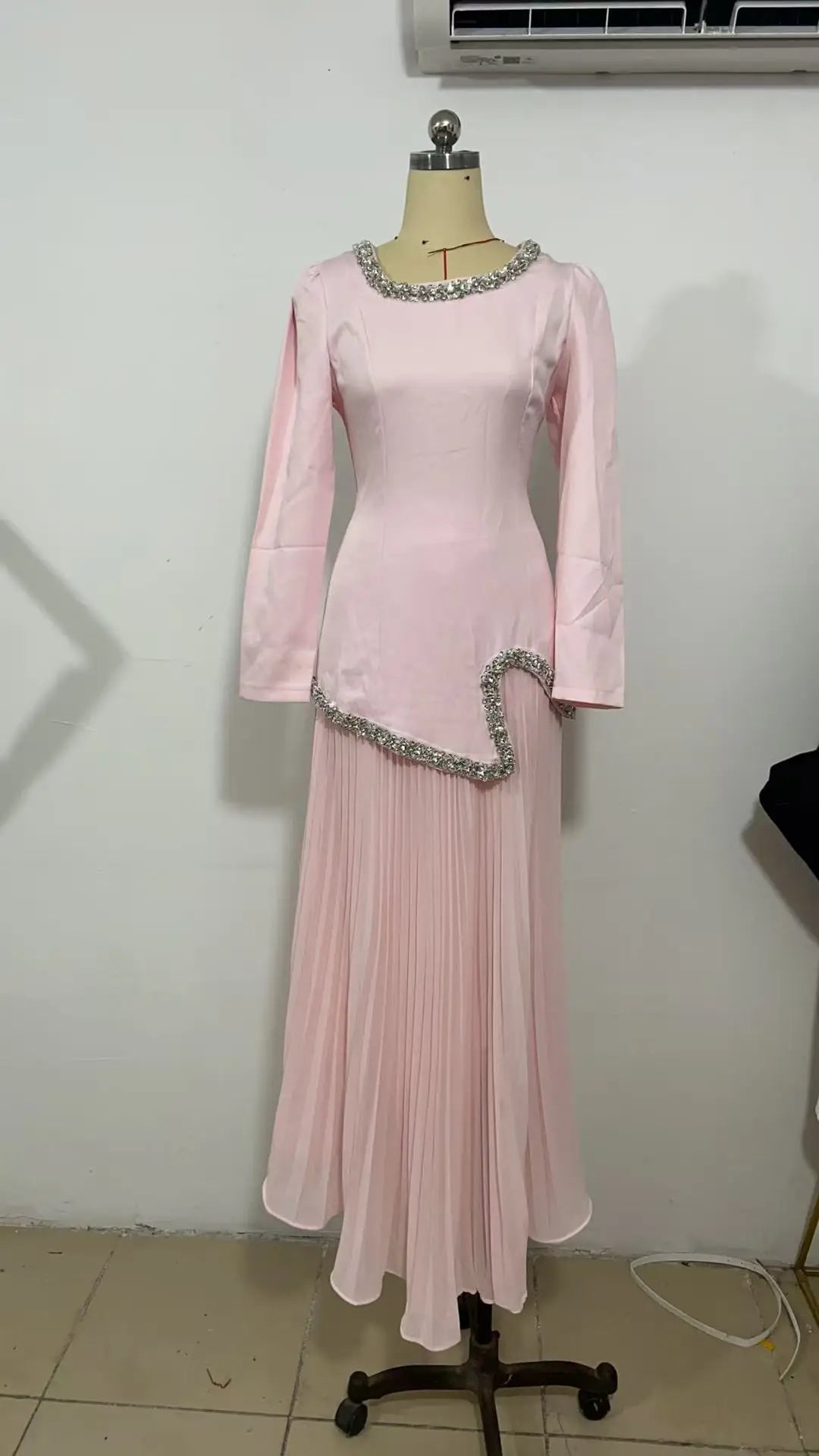 Eid Women Dress Muslim Abaya Pleated Shirt Skirt 2 Piece Set Diamond Party Ramadan Long Dresses Vestidos Largos Arab Long Robe.