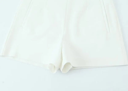 ZBZA Women High Waist A-line Shorts Loose Fit Double Pocket Zipper Solid Color Casual Mini Shorts Spring Summer New Chic Shorts.