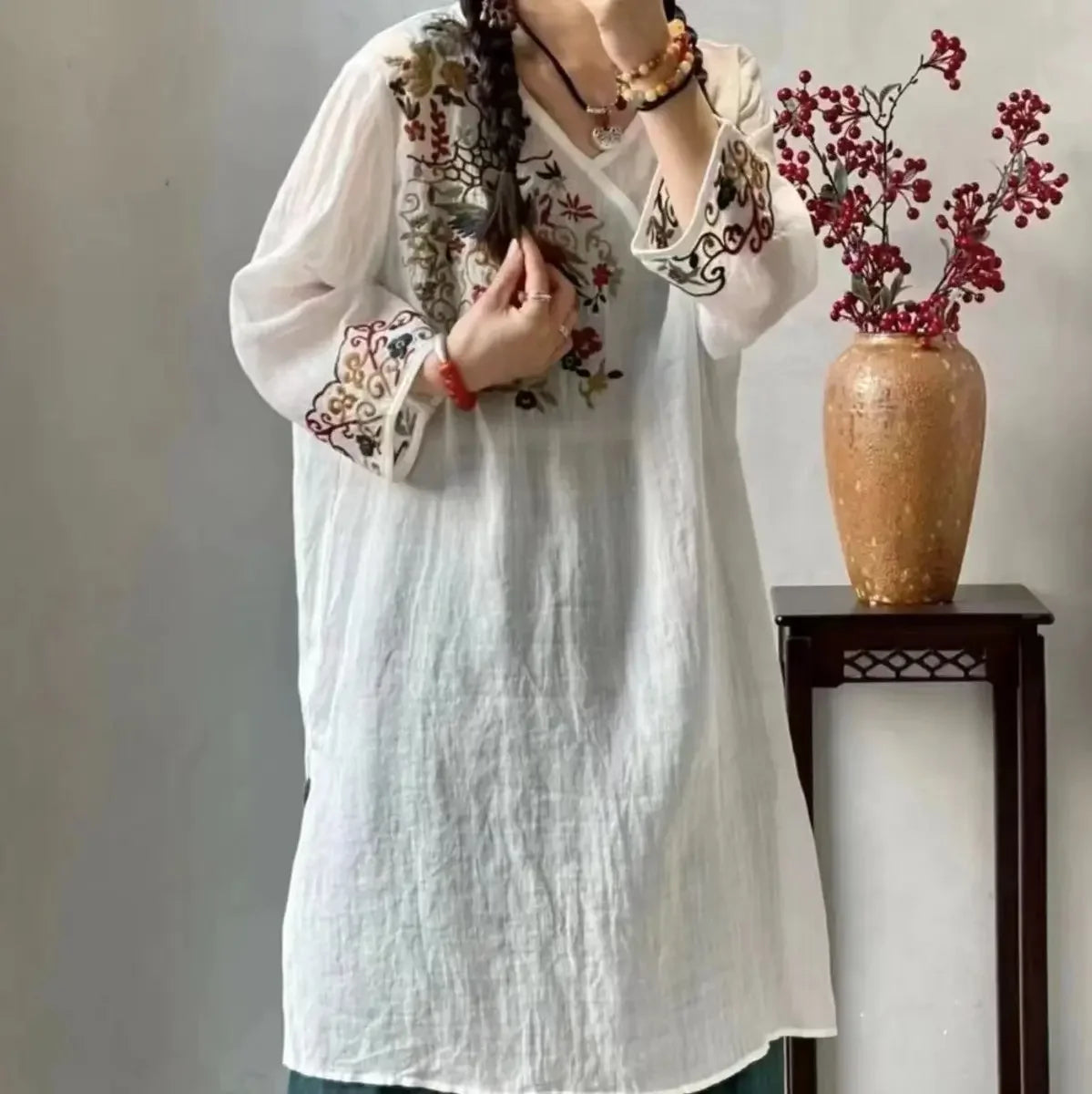Schwerindustrie besticktes Kleid im Ethno-Stil, mittellang, Sommer, neuer Stil, Retro-Top, Rock mit Neun-Punkt-Ärmeln.