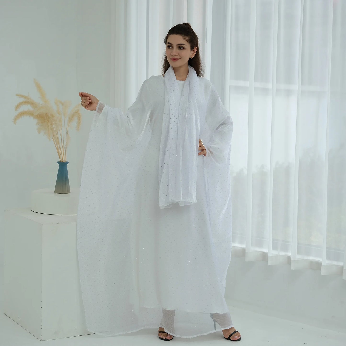 Eid 2 Piece Muslim Woman Set Diamonds Butterfly Abaya with Matching Inner Dress Dubai Luxury Kebaya Caftan Marocain Islam Outfit.