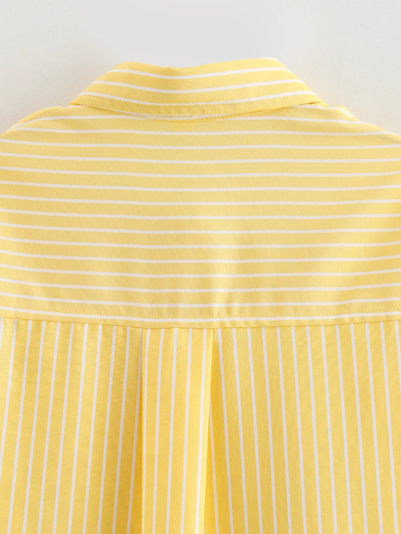 2024 Autumn Women Elegant Stripe Long Sleeves Casual Shirt For Woman Lapel Single-Breasted Loose Slim Blouse Top Streetwear.