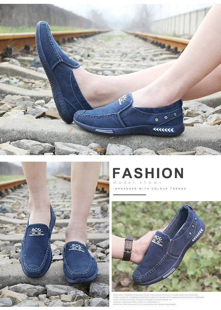 Denim Men's Canvas Shoes Slip on Sneakers Male for Summer 2025 New Outdoor Driving Moccasin Trendy Vintage Loafers Shoes for Men.