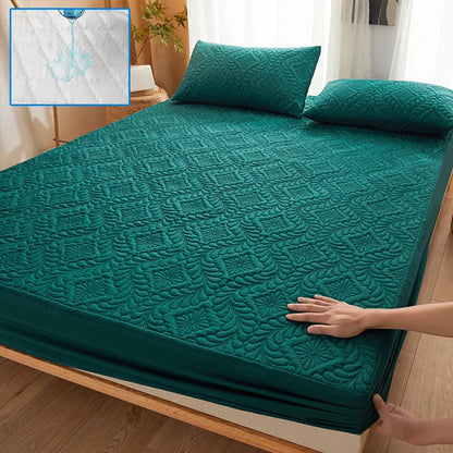 Waterproof Quilted Mattress Protector Breathable Mattress Cover Anti-mite Anti-bacterial Fitted Bed Sheet No Pillowcase.