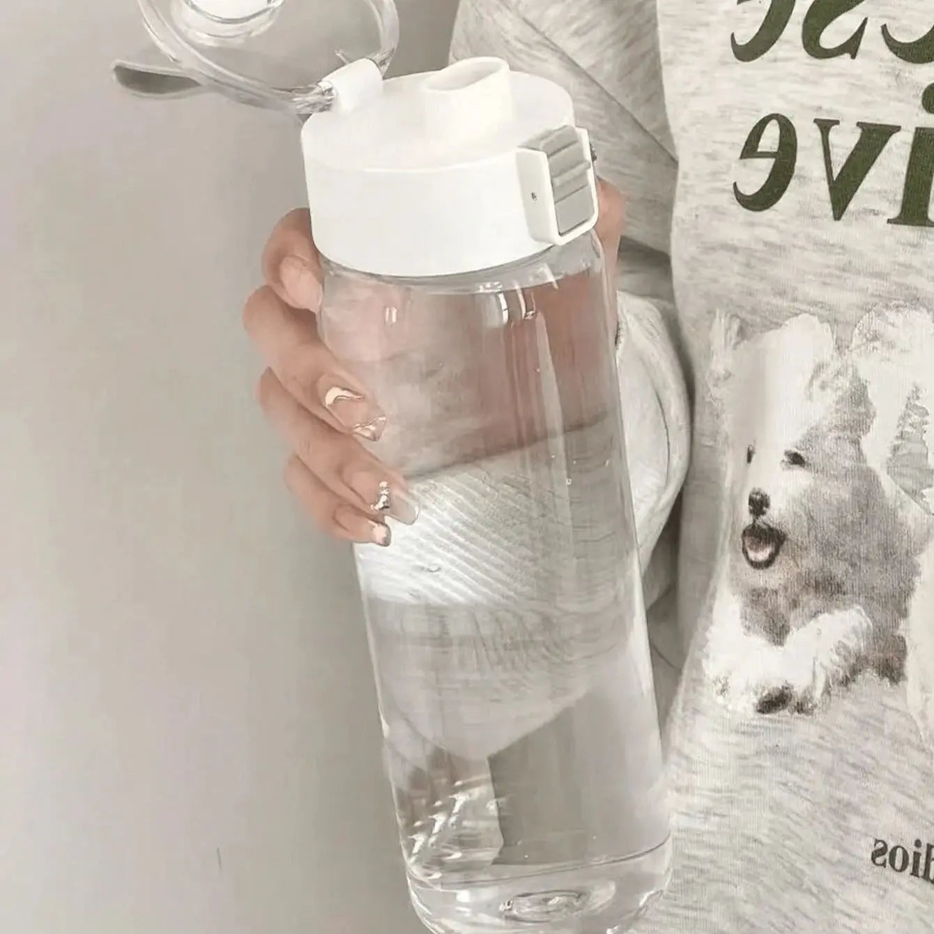 Portable Plastic Water Bottle Sports Fitness Large Capacity Transparent Cup with Tea Compartment Outdoor Anti-drop Water Bottle.
