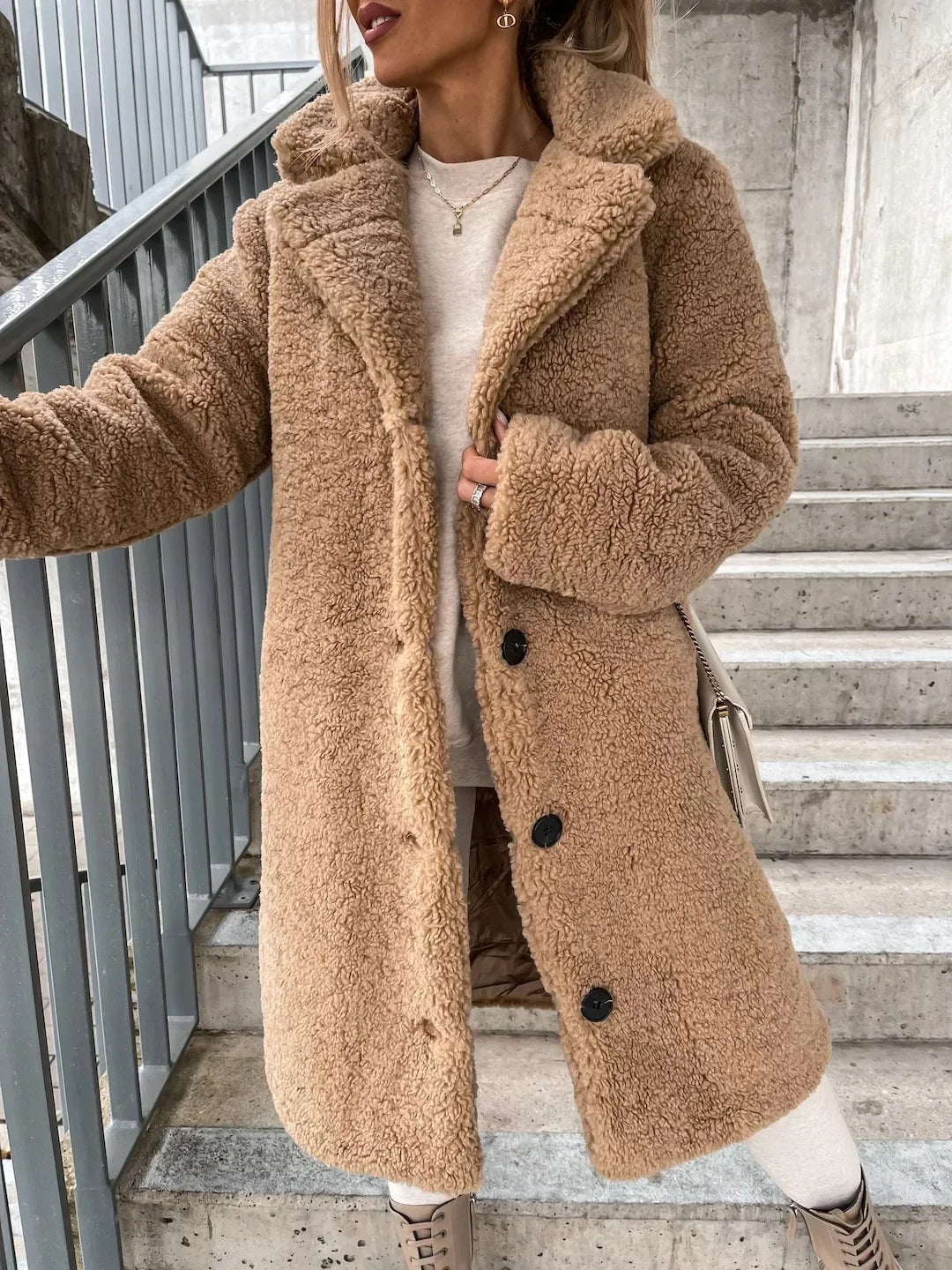 2025 frauen Winter Faux Wolle Mischungen Warme Mantel Einreiher Oberbekleidung Teddy Plüsch Mäntel Weibliche Chic Streetwear Mäntel 5XL