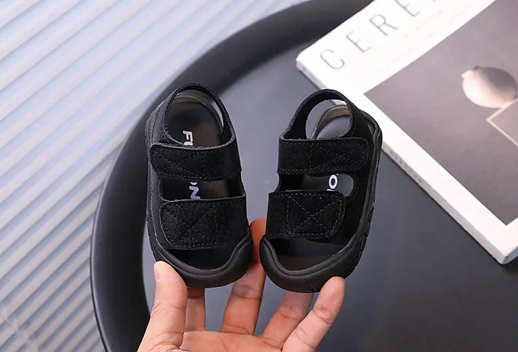 Children's Sandals Anti-kick Summer Shoes for Boy Solid Color Causal Kids Fashion Girls Walking Beach Sandals Non-slip Hook Loop.