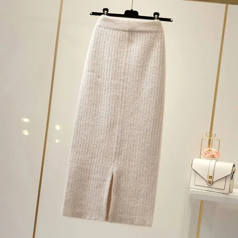 Mink velvet skirt female autumn and winter mid-length knitted one-step skirt split straight winter skirt casual solid long skirt.