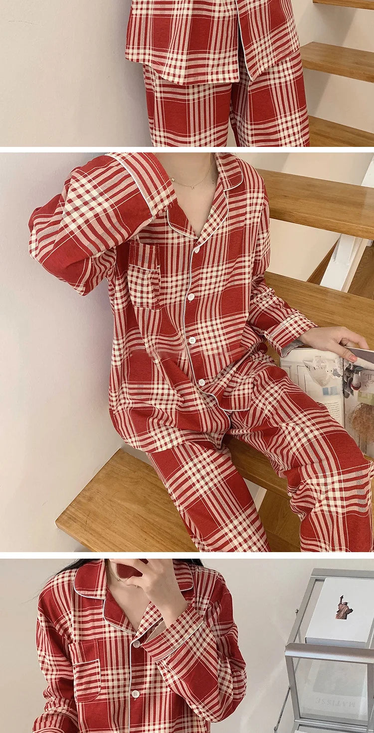 Spring and Autumn New Couples Pajamas Homewear Suit Female Is Christmas Plaid Thin Section Long-Sleeved Simple Leisure Homewear.