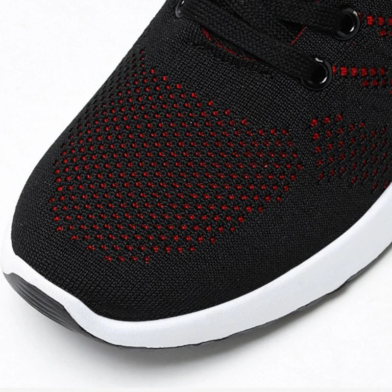 2025 New Men Sneakers Breathable Lace-Up Running Shoes Men Outdoor Walking Shoe Mesh Flying Woven Anti Slip Sports Shoes for Men.