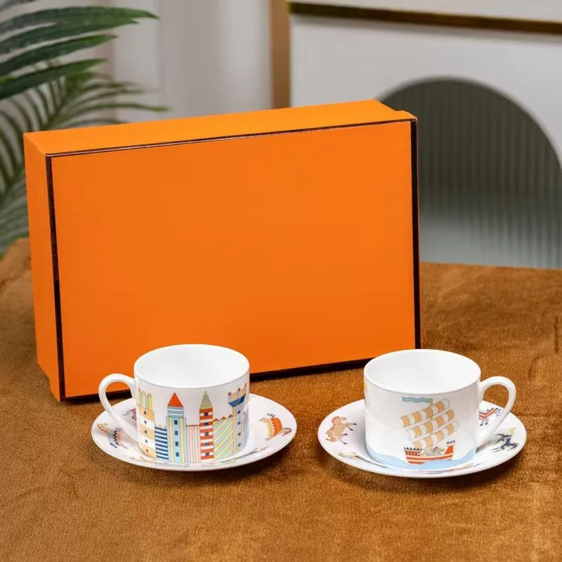 Red, Blue, Gray Tiger Series  Animal Images Bone Porcelain Coffee Cup Plate European Afternoon Tea Cup and Saucer Set Gift Box