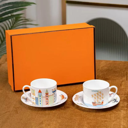 Red, Blue, Gray Tiger Series  Animal Images Bone Porcelain Coffee Cup Plate European Afternoon Tea Cup and Saucer Set Gift Box