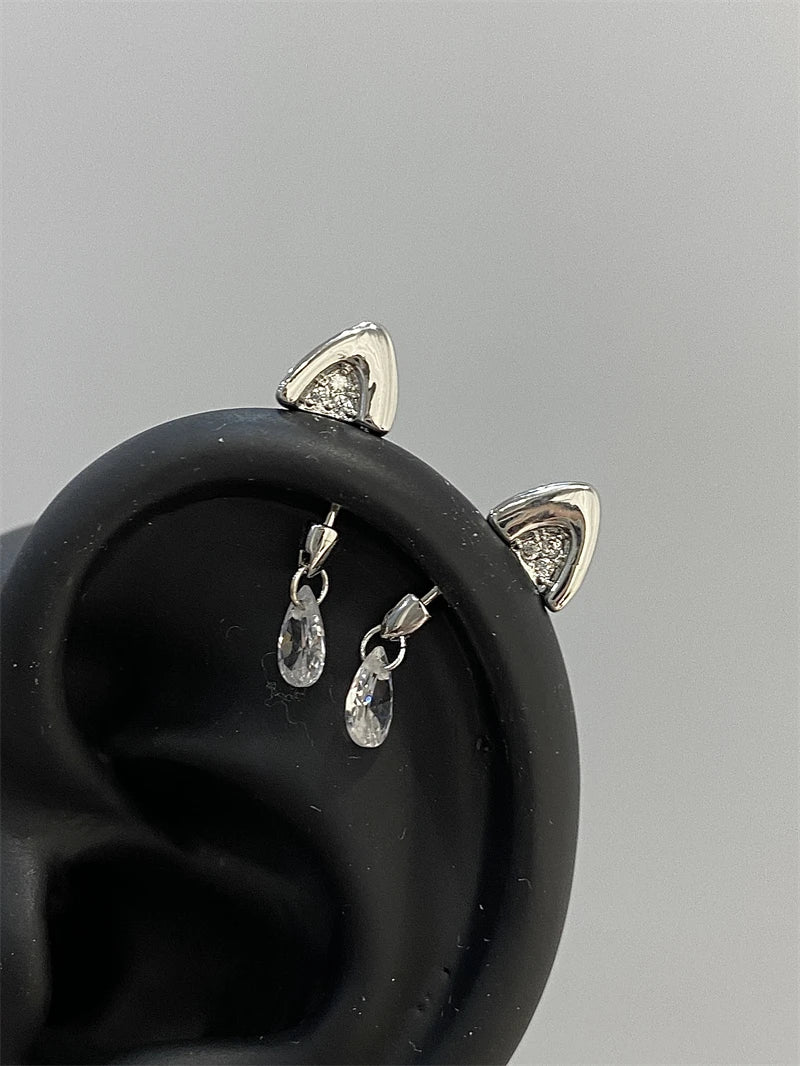 Silver Color Cat's Ear Droplet Shaped Zircon Stainless Steel Ear Bone Nail Earring for Women New Trendy Body Piercing Accessorie.