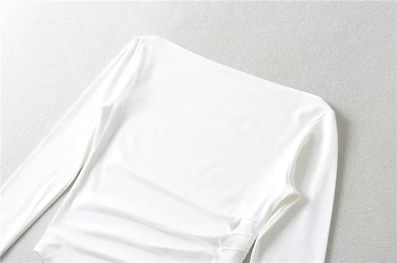 Slim Fit Long Sleeve T-Shirt Women's Shoulder Bared One-Shoulder Design Crease Asymmetrical Pure Desirable Spicy Girl Style.