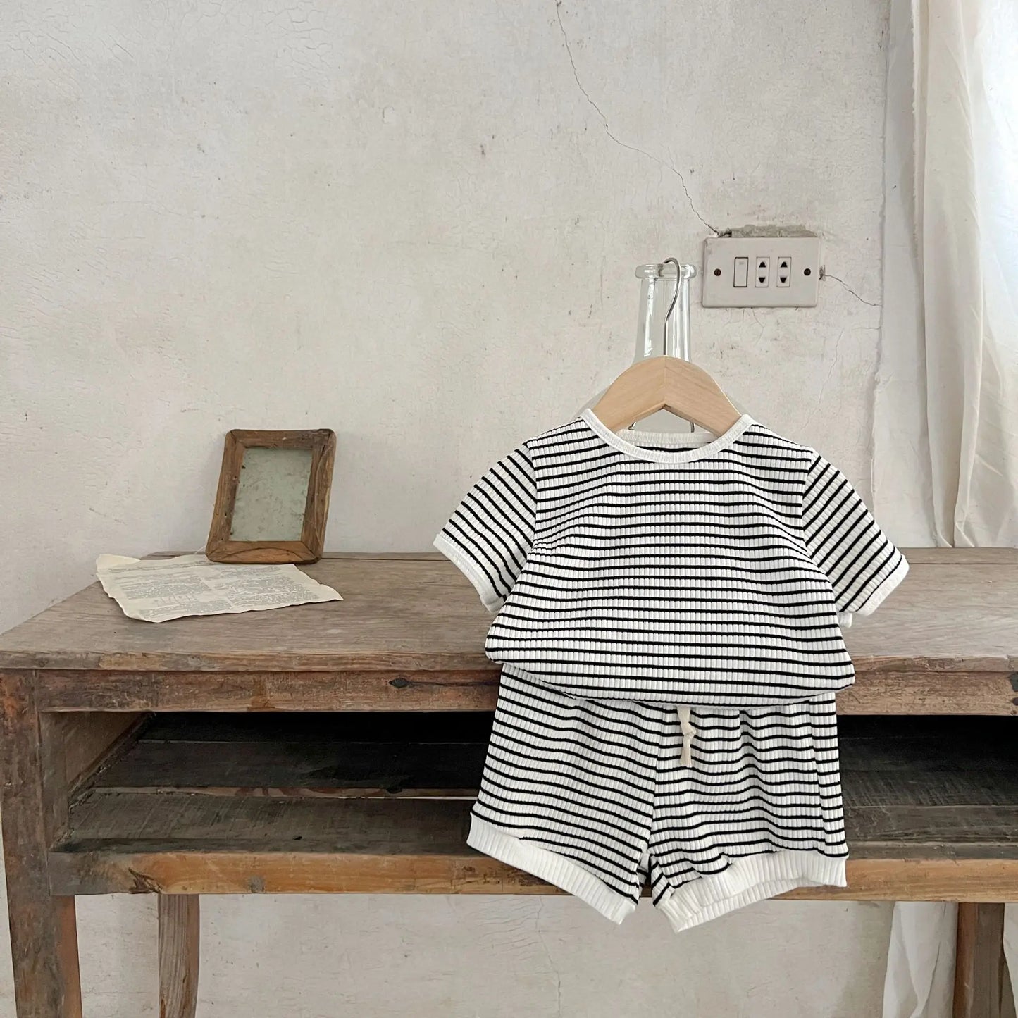 Korean Version Summer Kids Baby Girls Boys Short Sleeve Striped Top Tees +shorts Pants Infant Cute Pure Cotton Clothing Set