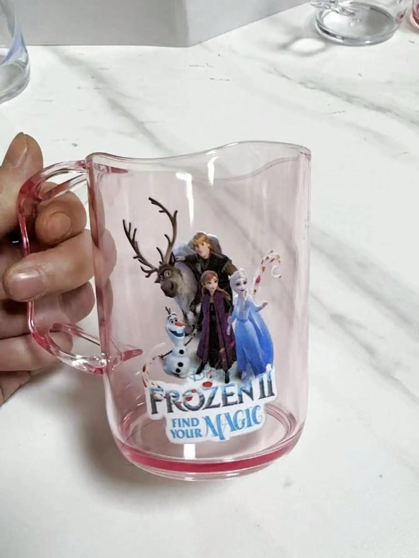 Disney New Frozen Princess Elsa Cartoon Washable Mouthwash Cup for Men and Women Plastic Wash Cup.