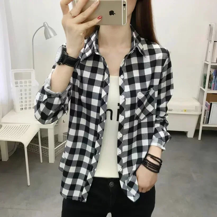 2024Spring and Autumn New College Style Women's Long sleeved Bottom Top Cardigan Long sleeved Fashion Plaid Shirt