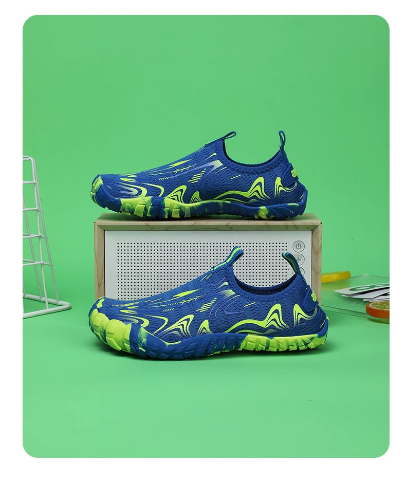 Kids Students Barefoot Quick-Drying Beach Swimming Aqua Shoes Boys Girls Fitness Running Shoes Summer Parent-child Water Shoes.