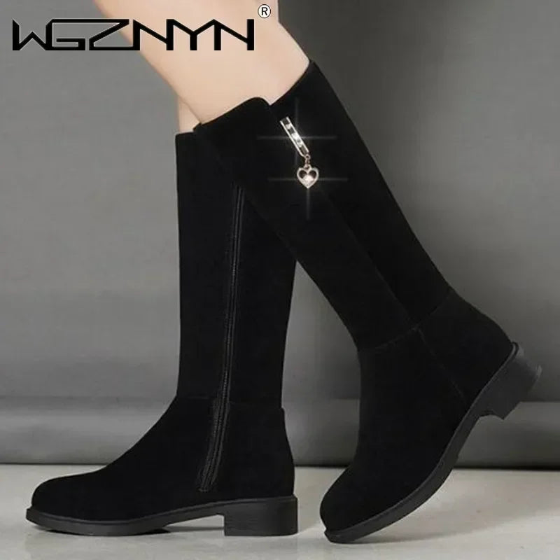 2025 New Women Warm Snow Plush Boots Snow Casual Flat All-match Cotton Fashion Side Zipper Winter Shoes Thigh High Boot Black.