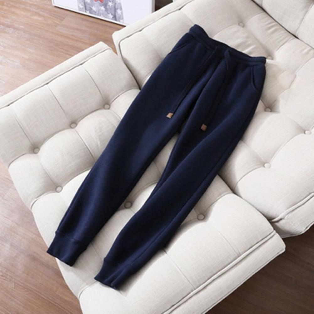 Women's Sweatshirt Pants Suit Autumn and Winter Warm Long-sleeved Fleece Thick Hoodie Coat Jogger Pants Sportswear Two-piece Set.