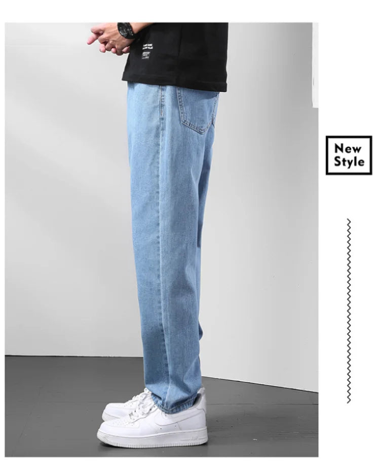 Light Blue American Retro Jeans Men Soft Loose Straight Cylinder High Street Workwear Casual Loose Legs Pants.