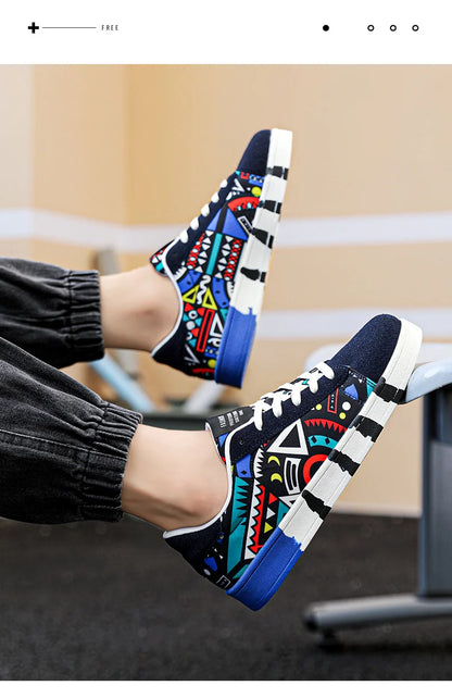 High quality Red Vulcanized Shoes For Men Unisex Casual Sneakers 46 Size Fashion Graffiti Flat Sneakers Men Skateboard Shoes.