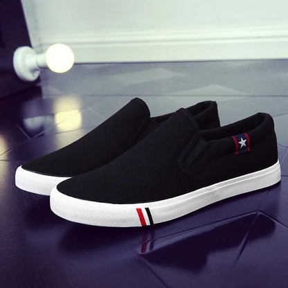 Men Casual Shoes Slip on Canvas Loafers Comfortable Walking Flats for Man Dude Non Slip Soft Moccasins Sneakers Summer.