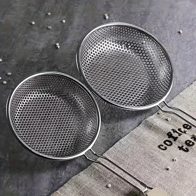Stainless Steel Colander with Wooden Handle - Fine Mesh Skimmer Spoon for Cooking, Food Prep  Grease Filtering for Pasta Noodles.
