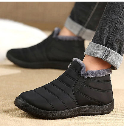 Snow Waterproof Boots Men Platform Shoes For Men Slip On Warm Fur Ankle Boots Men's Winter Shoes Plush Footwear Work Shoes.