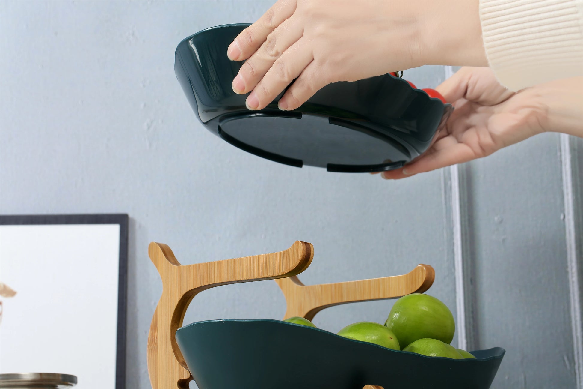 2/3 Layer Fruit Plate Home Living Room Plastic Snack Dish Creative Modern Dried Fruit Basket Candy Dish Cake Stand Salad Bowl.