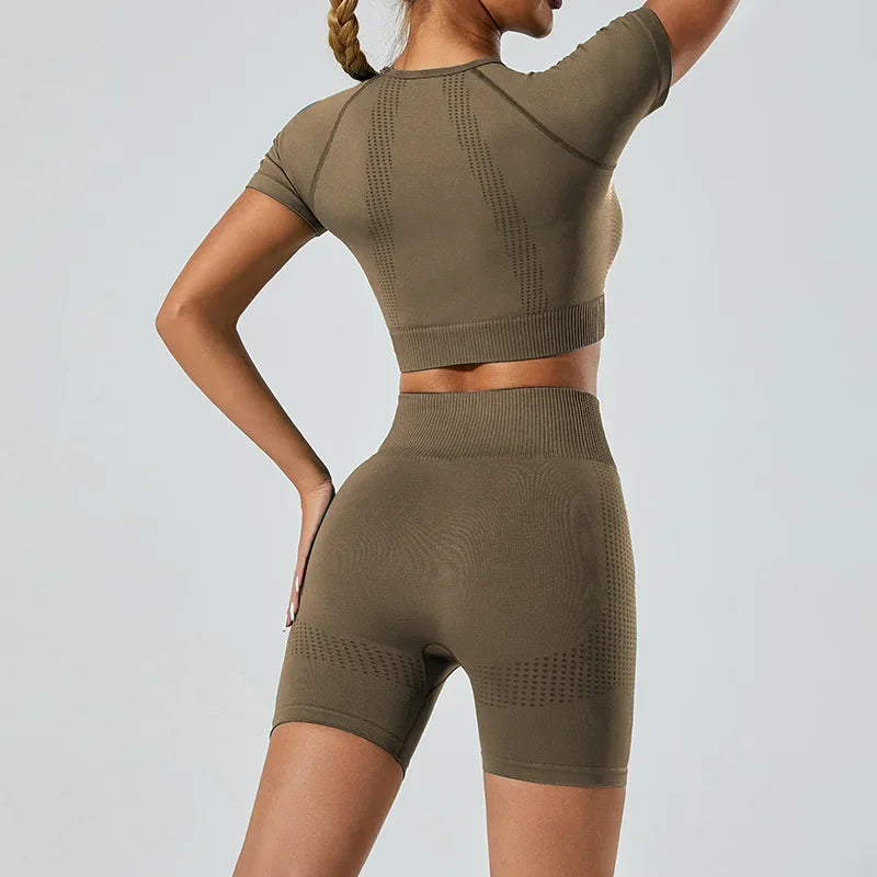 In-stock Women's Yoga Suit Five-piece Set Seamless Fitness Wear For Running Sports Top Leggings From Mainland China