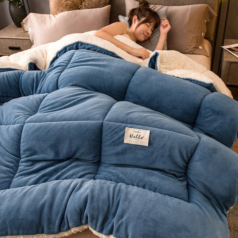 Winter Bedding Thick Quilt Blanket Thickened Warm Flannel Fleece Comforter for Cold Nights Set Bed Duvets Quilts the Blankets.