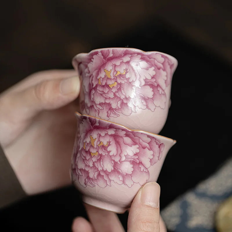 Chinese Ceramics Small Teacup Chinese Kung Fu Gongfu Teaware Porcelain Cup Handmade Peony Lily Single Master Tea Cup Drinkware.
