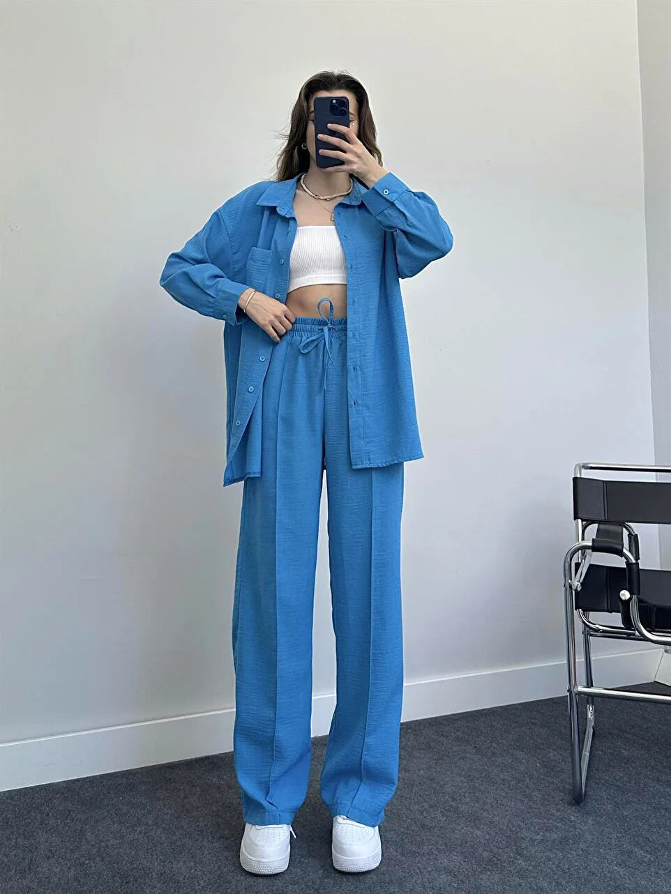 New Autumn Red Women Casual Two-piece Set, Features A Thin Long-sleeved Lapel Shirt Paired with Matching Drawstring Trousers..