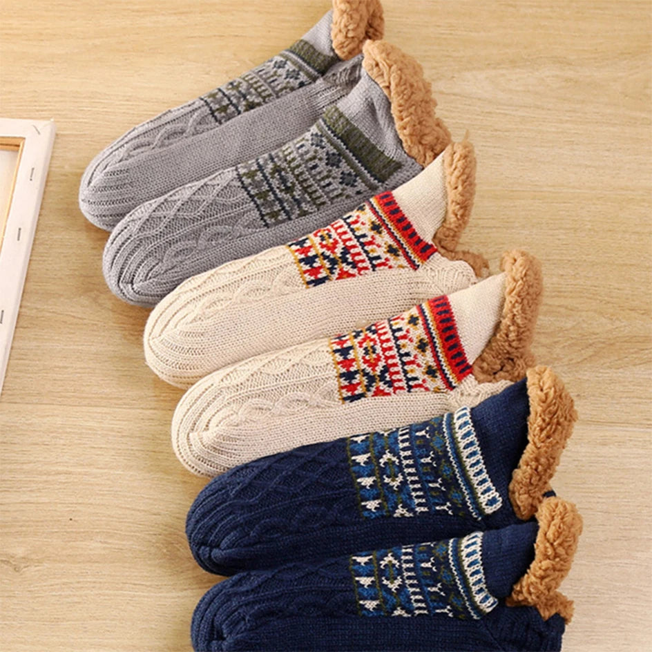 1 Pair Warm Winter Non-slip Floor Socks Women Men Snow Socks Sleep Carpet Socks Slippers Comfortable Soft Non-slip Yoga Socks.