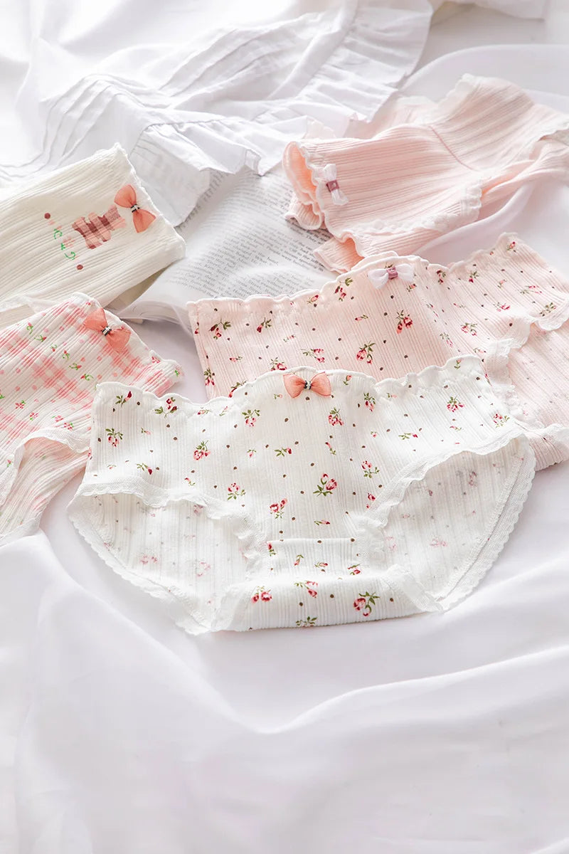 5Pcs/set Pure Cotton Sweet Bow Lace Women Panties Mid-Waist Girls Briefs Floral Underpants Soft Shorts Sexy Female Lingeries.