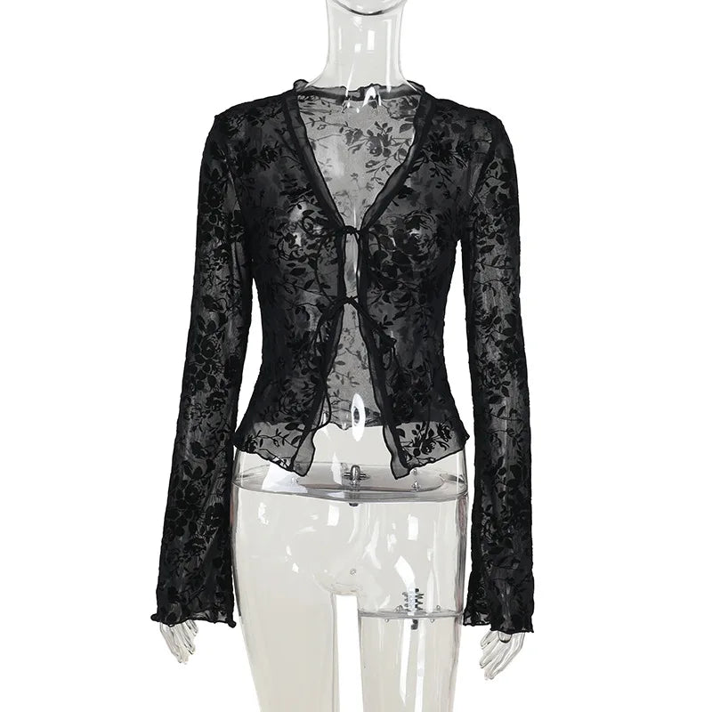 Autumn New Fashionable Chiffon Slim Fit Ruffle Trumpet Sleeve Shirt for Women.