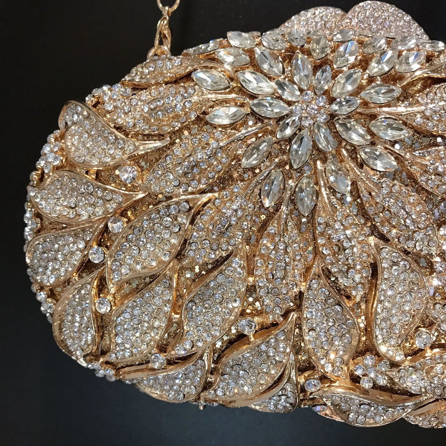 Gold Metal Leaves White Crystals Evening Clutch Bags Luxury Women Wedding Party Purse Ball Handbags Rhinestone Mini heart bag