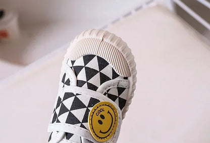 Fashion Children Shoe Versatile Canva Shoe 2025spring Autumn New Boy Shoe Flat Casual Shoes Simple Girl Shoes Comfort Baby Shoes.