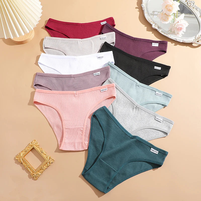 FINETOO 4Pcs/Set M-4XL Cotton Panties Female Underpants Sexy Panties for Women Briefs Underwear Plus Size Pantys Lingerie.