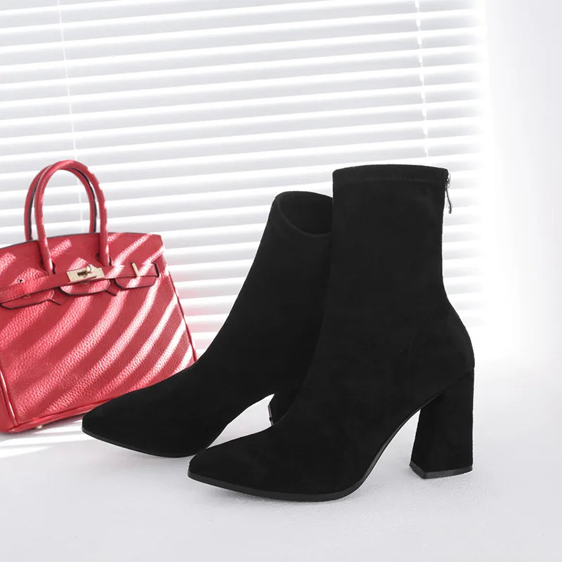2022 Winter New Thick Heel Suede Pointed Shoes Women's Warm Fashion High Heels Sexy Versatile Short Boots Botte Femme Hiver.