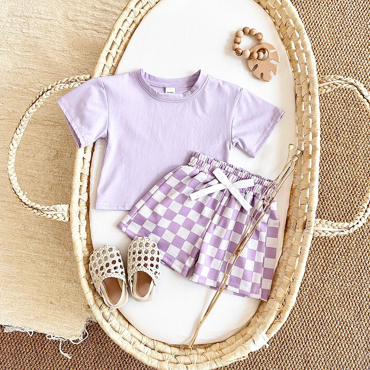 Ins Sommer Neugeborenen Jungen Mädchen Kleidung Baby Set Solide Kurzarm T-shirt + Schachbrett Shorts Baumwolle Casual 2PCS 0-3Y.