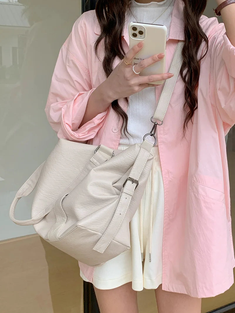 Fashion Tote Bag Leather Women Bag Simplicity Handbag Solid Vintage Shoulder Messenger Bag for Ladies.