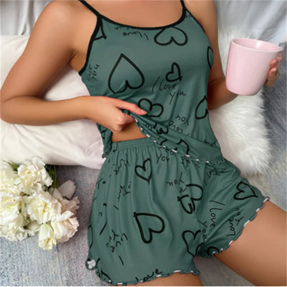 Herzförmiges bedrucktes Pyjama-Set für Damen, sexy Pyjama, Seiden-Plissee-Weste, Shorts-Set, weich und bequem, Heimkleidung, süß und süß.