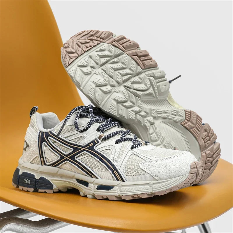 High Quality New Sneakers Men Women Fashion Casual Shoes with Neutral Anti Slip Anti Odor Performance Hot Selling Retro Run Shoe.