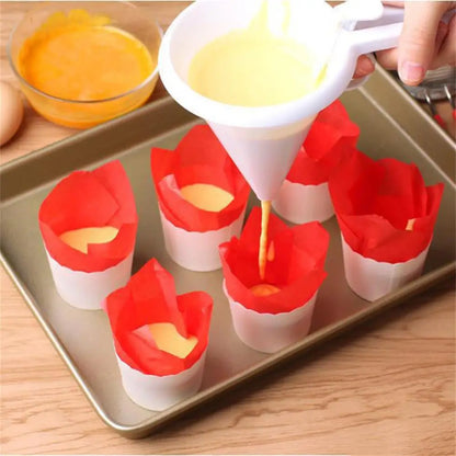 Adjustable Hand-held Baking Funnel Tools Cream Batter Chocolate Liquid Dispenser Pastry Mold Cookie Cupcake Pancake Baking Tools.