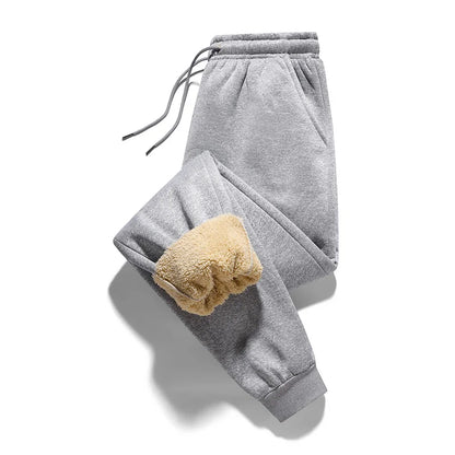 Pants for men in autumn and winter, thickened with fleece for outerwear, casual pants, warm lamb wool sports sweatpants.