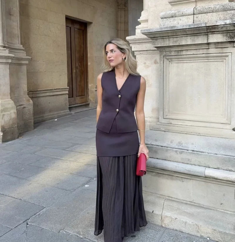 ETJ 2025 spring new  women's elegant fashion same color splicing small pleated hem high waist knit skirt.