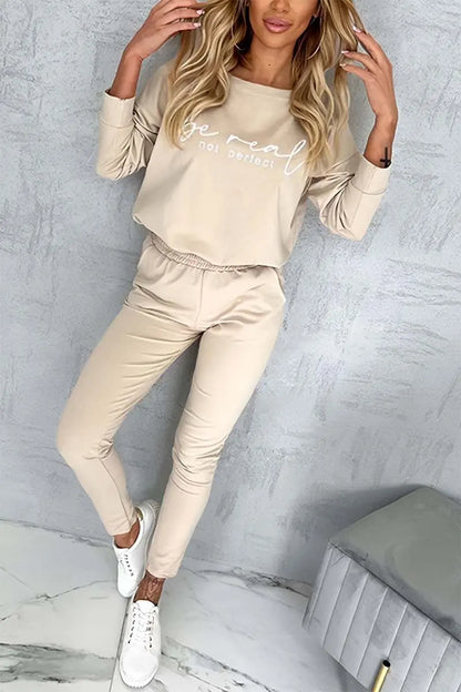 New Letter Printed Women's Two-piece Set Casual Sports Suit Autumn Long-sleeved T-shirt Top + Small Leg Trousers 2-piece Sets.